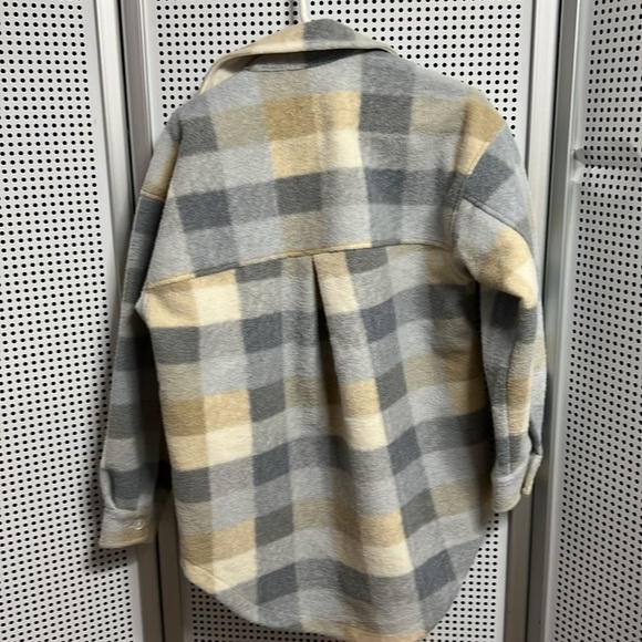 DSG Heavy weight button flannel shirt jacket, size small #40 - Picture 3 of 7